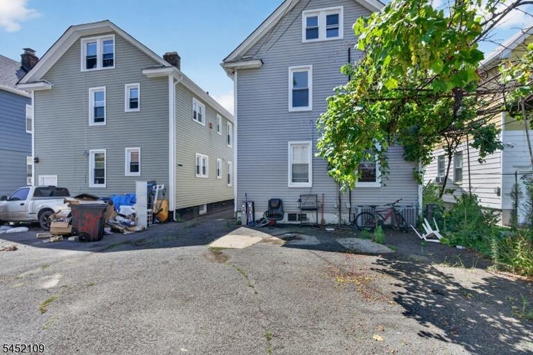 Property listing MLS 4045395 photo 39