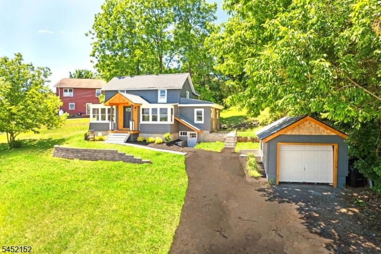 Property listing MLS 4045408 photo 4