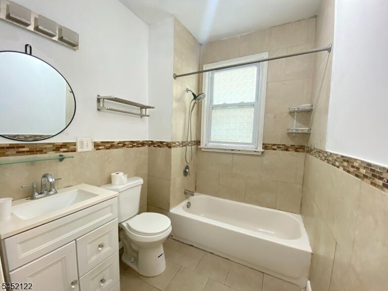 Property listing MLS 4045423 photo 9