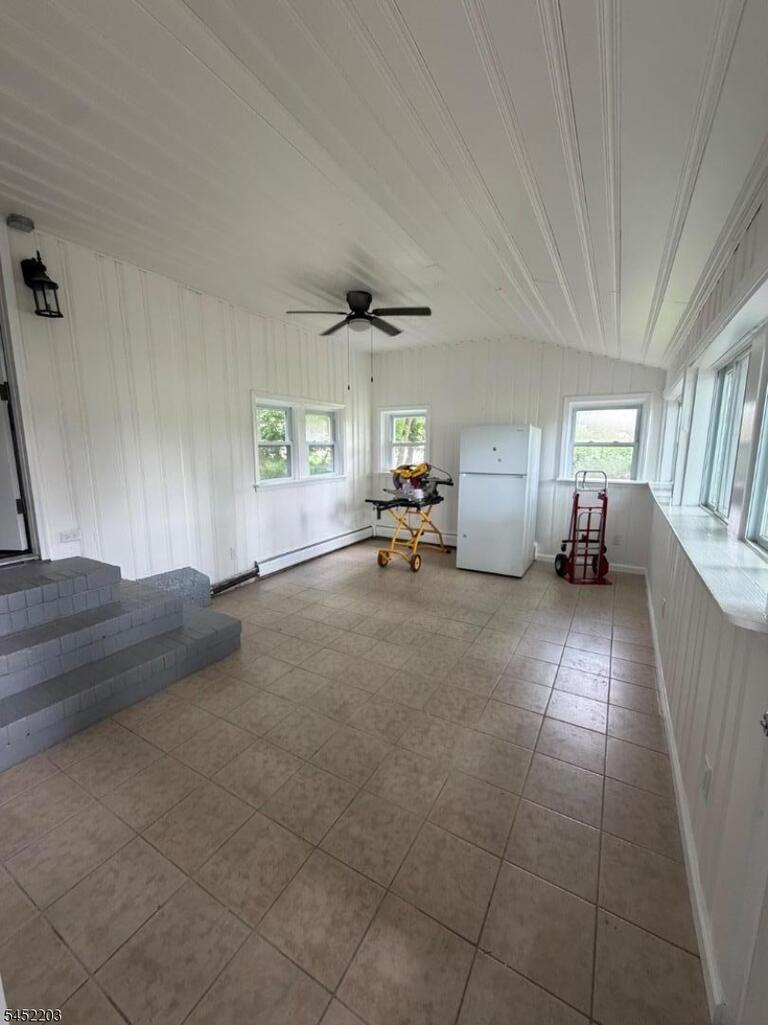 Property listing MLS 4045458 photo 21