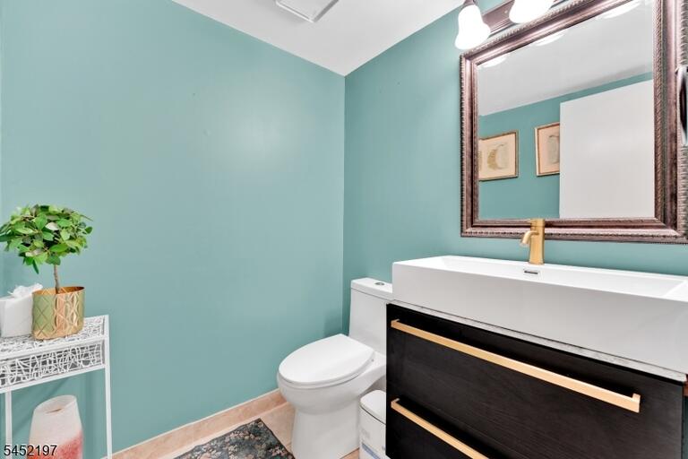 Property listing MLS 4045468 photo 9