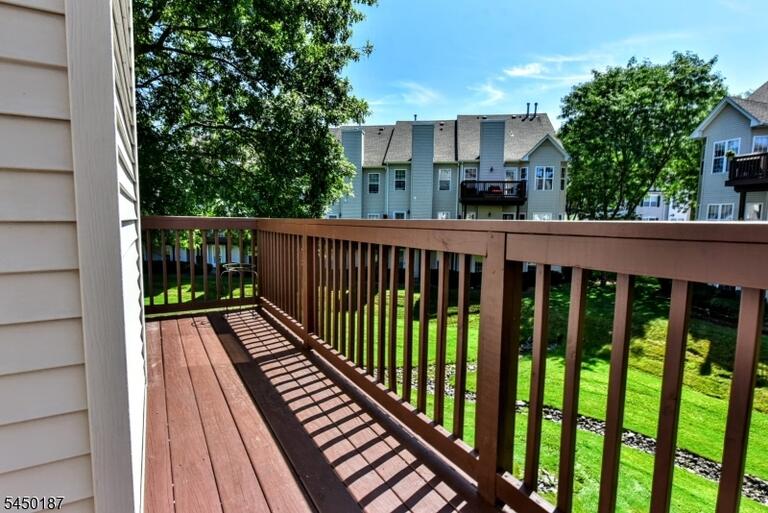 Property listing MLS 4045494 photo 11