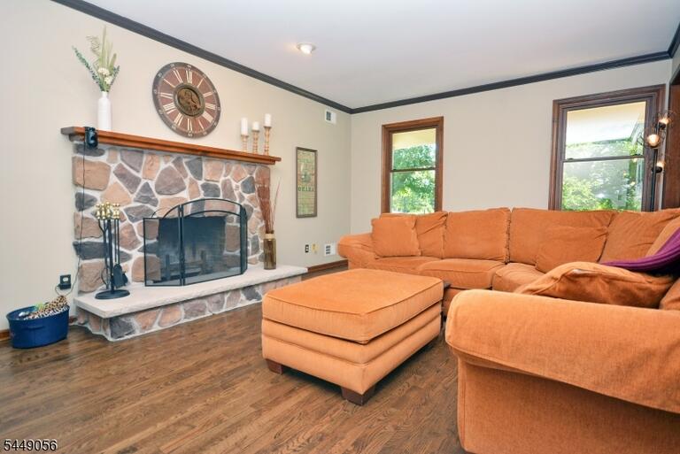 Property listing MLS 4045504 photo 10