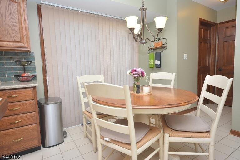 Property listing MLS 4045504 photo 14