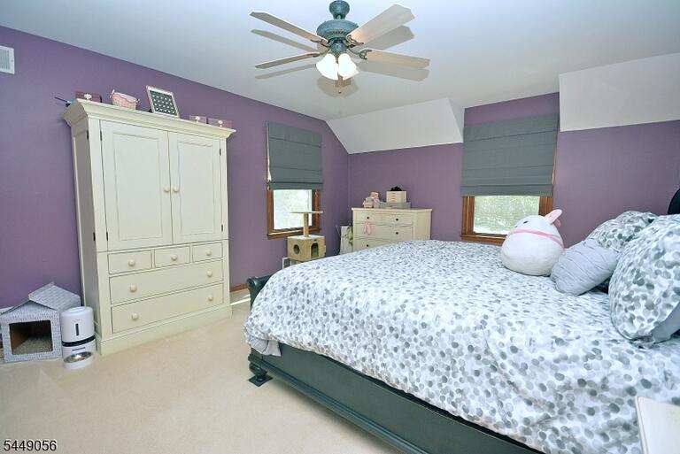 Property listing MLS 4045504 photo 17