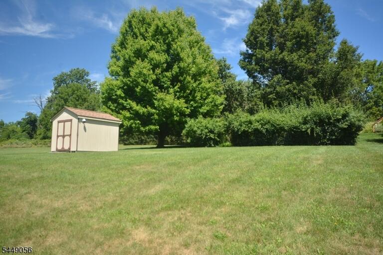 Property listing MLS 4045504 photo 34