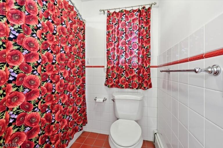 Property listing MLS 4045505 photo 22