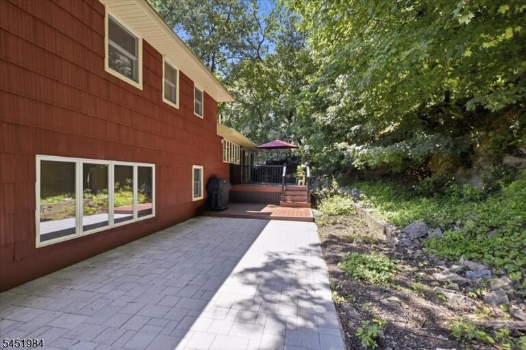Property listing MLS 4045505 photo 26