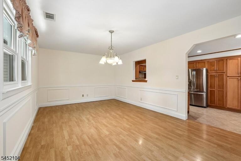 Property listing MLS 4045513 photo 13