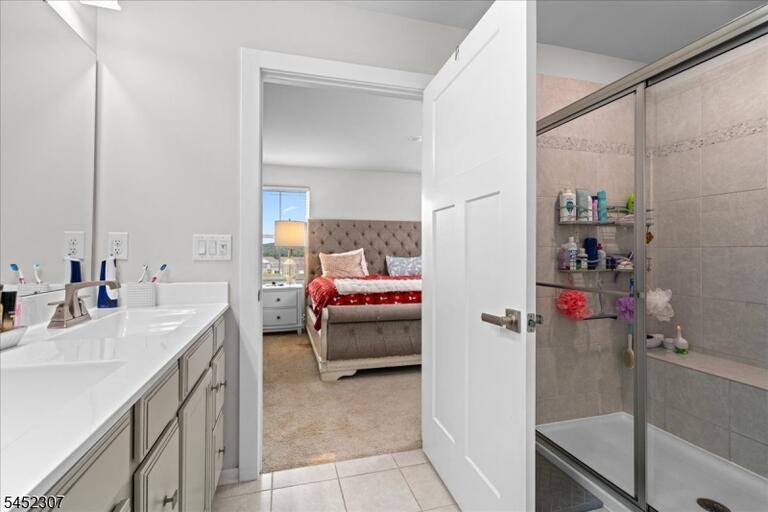 Property listing MLS 4045555 photo 33
