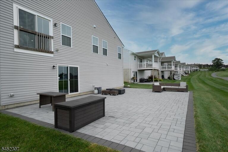 Property listing MLS 4045555 photo 40