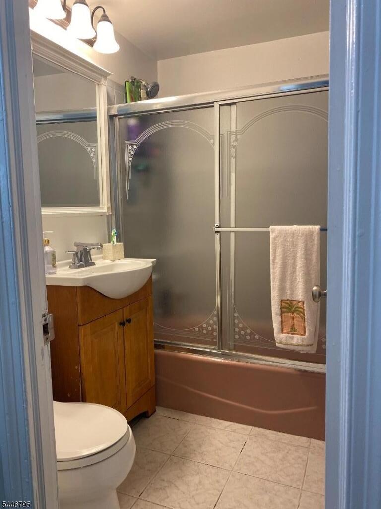 Property listing MLS 4045583 photo 24
