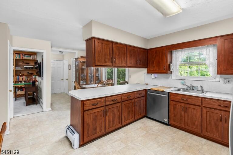 Property listing MLS 4045589 photo 7