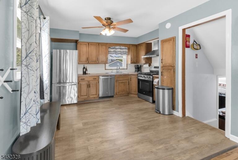 Property listing MLS 4045626 photo 9