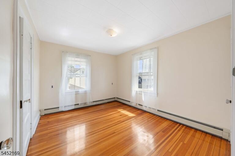 Property listing MLS 4045635 photo 10