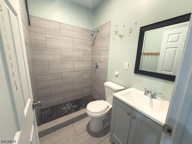 Property listing MLS 4045674 photo 8