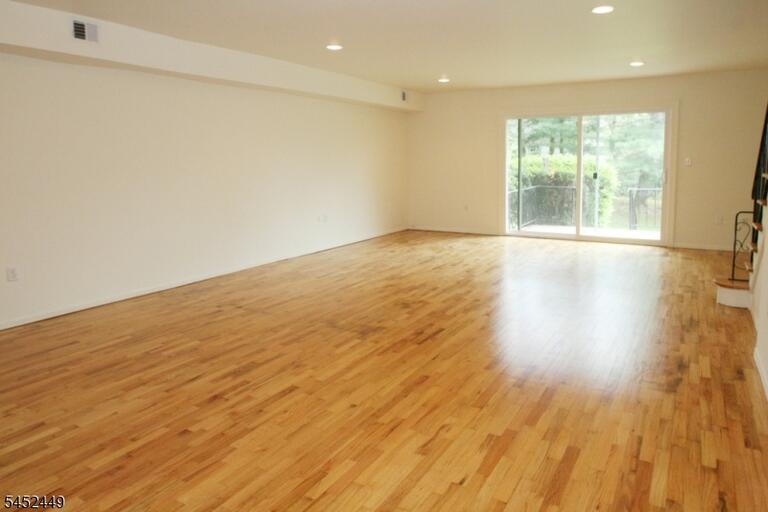 Property listing MLS 4045691 photo 14