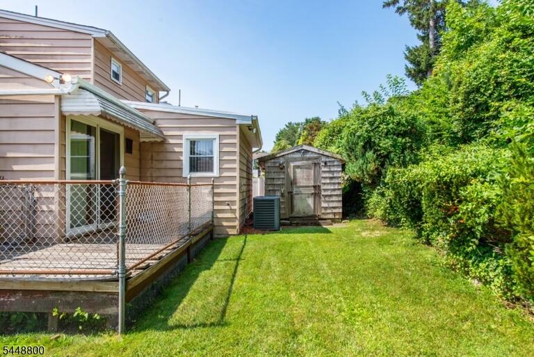Property listing MLS 4045704 photo 22