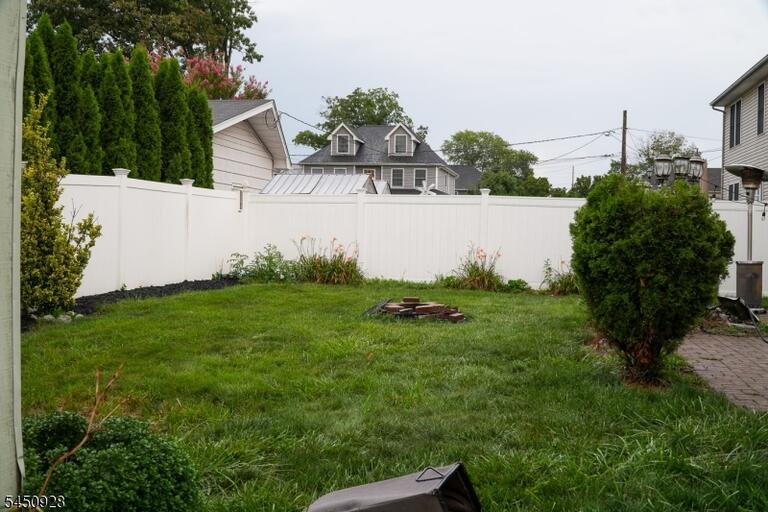 Property listing MLS 4045705 photo 16