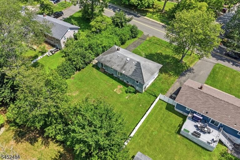 Property listing MLS 4045721 photo 34