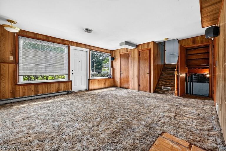 Property listing MLS 4045762 photo 8