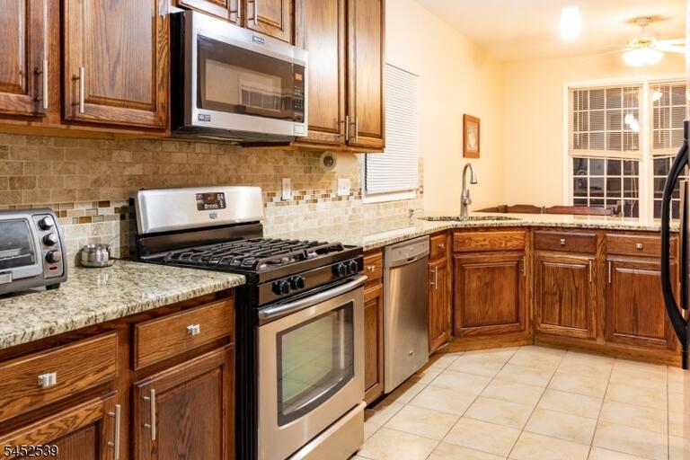 Property listing MLS 4045773 photo 11