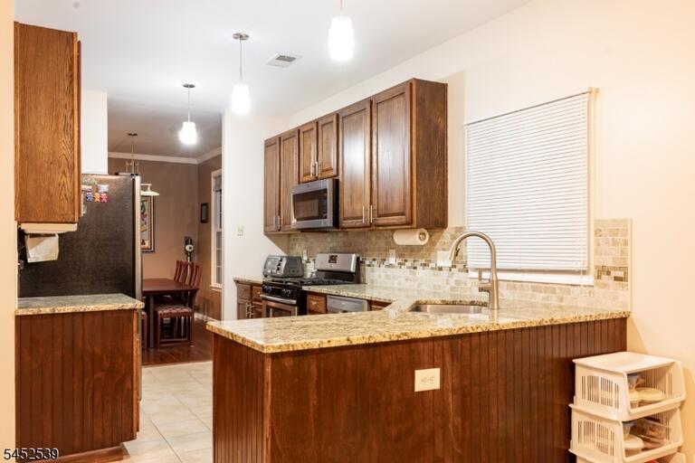 Property listing MLS 4045773 photo 15