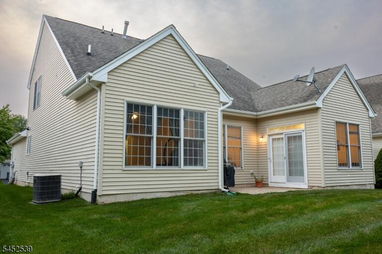 Property listing MLS 4045773 photo 28