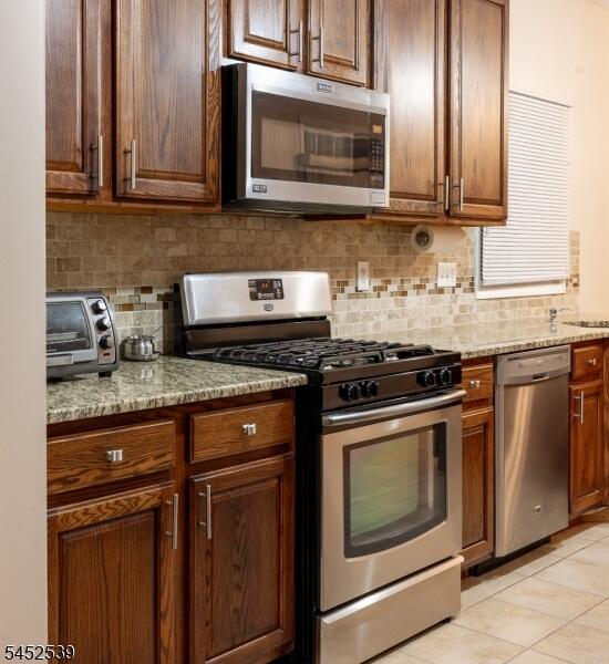 Property listing MLS 4045773 photo 8