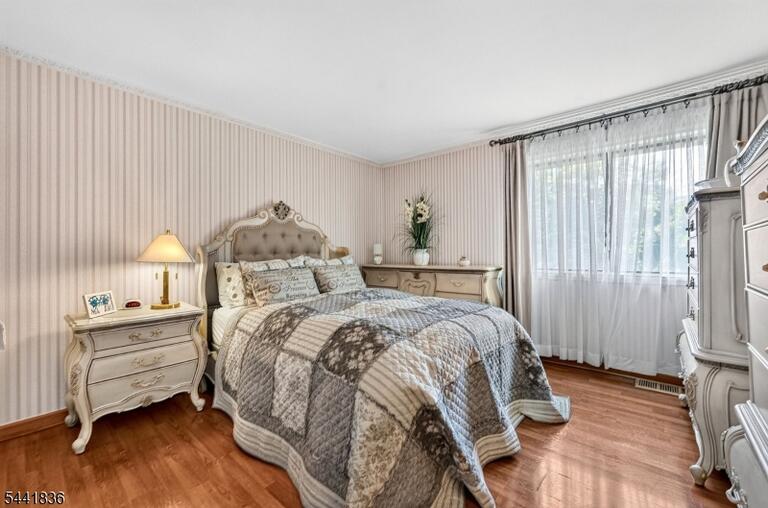 Property listing MLS 4045832 photo 12