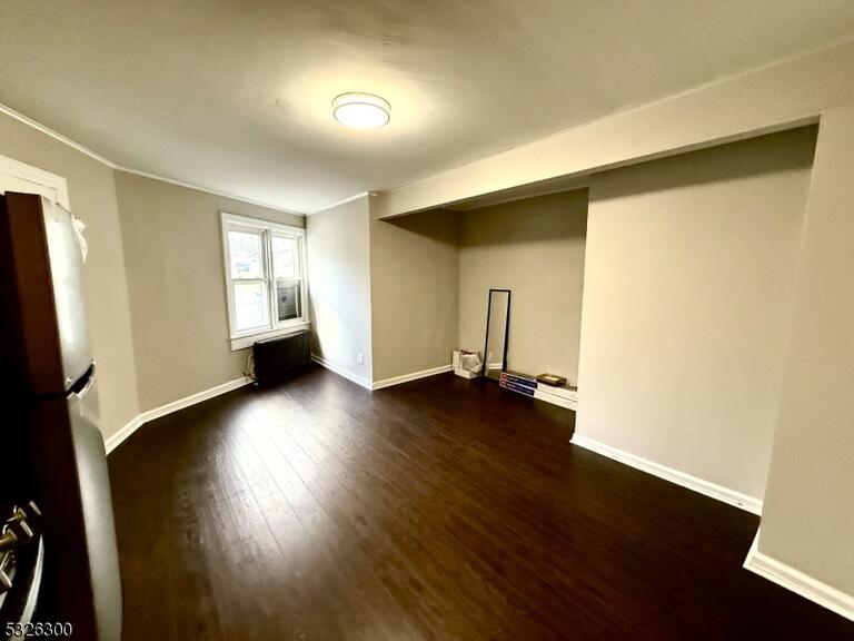 Property listing MLS 4045911 photo 4