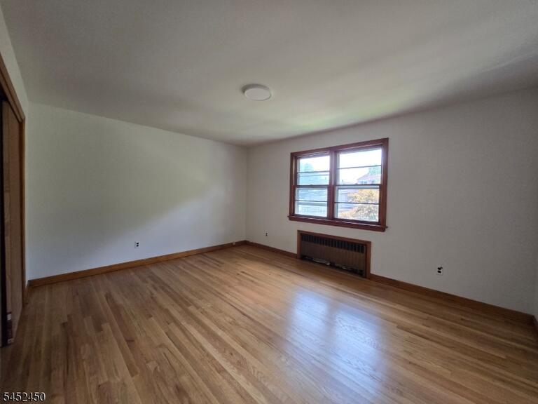 Property listing MLS 4045988 photo 3