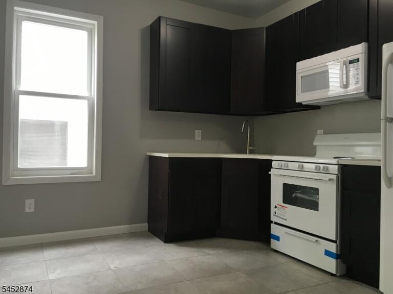 Property listing MLS 4045991 photo 17