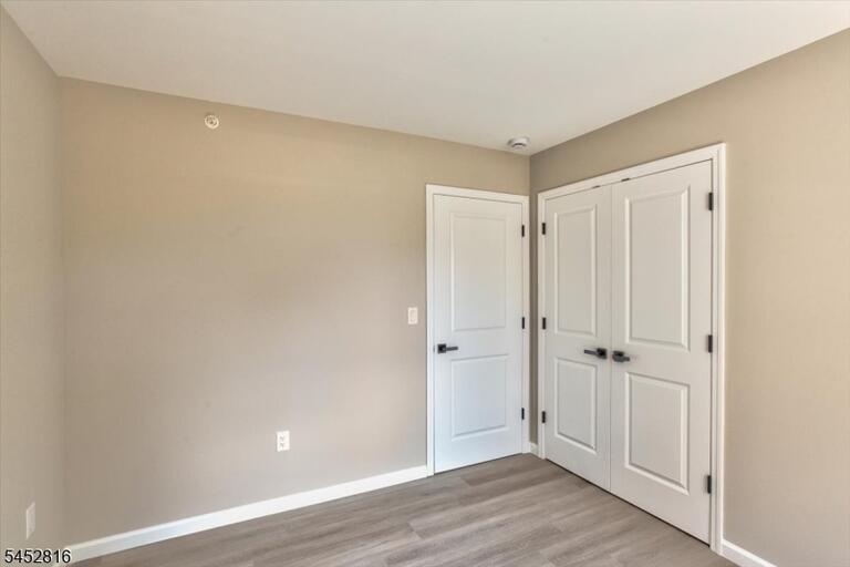 Property listing MLS 4045998 photo 39