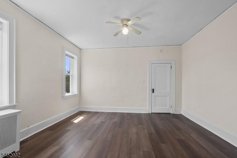 Property listing MLS 4046042 photo 5