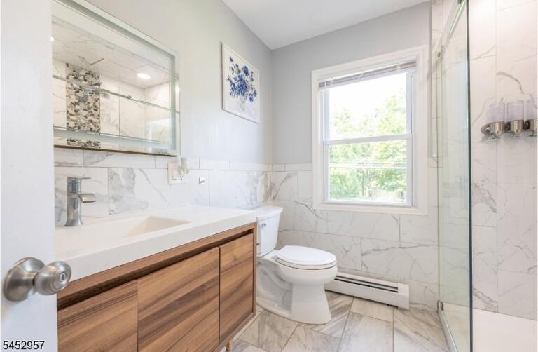 Property listing MLS 4046060 photo 11