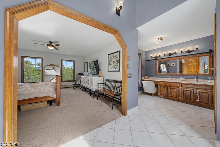 Property listing MLS 4046100 photo 23