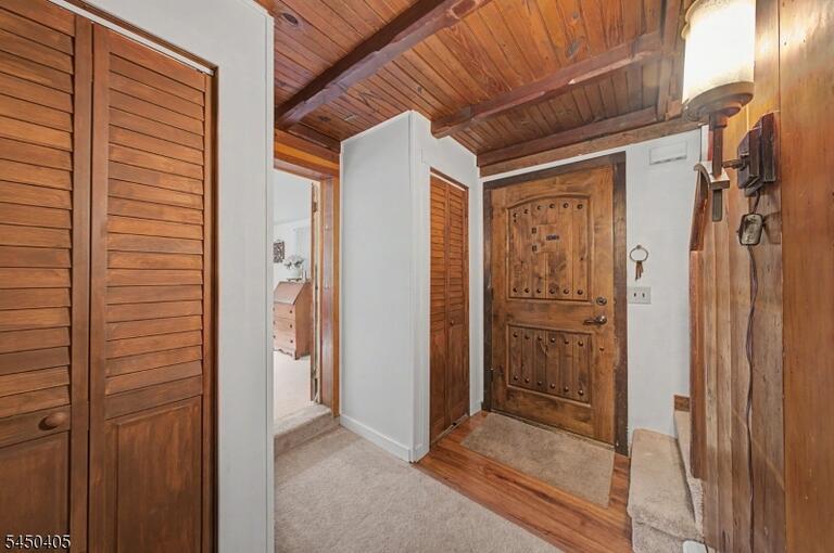 Property listing MLS 4046115 photo 17