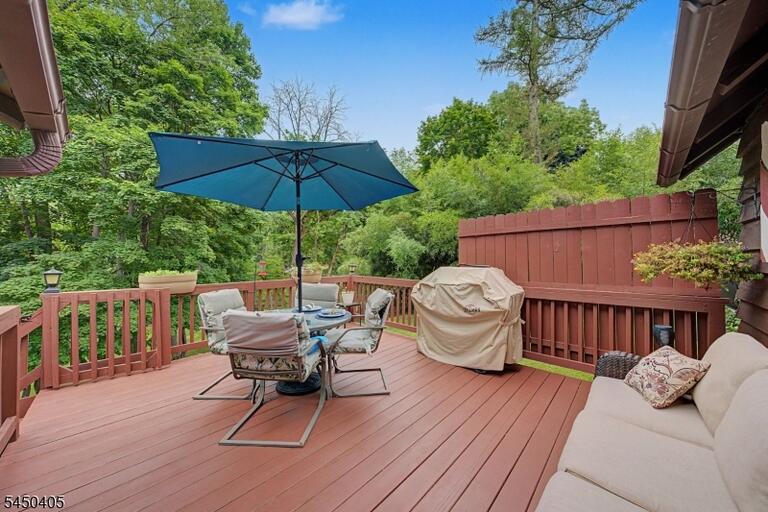 Property listing MLS 4046115 photo 31