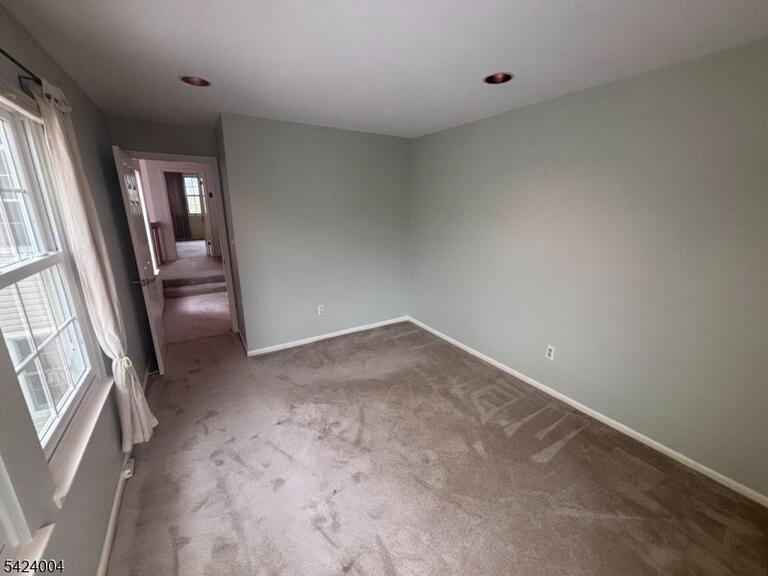 Property listing MLS 4046153 photo 15