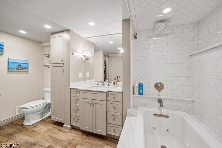 Property listing MLS 4046159 photo 16
