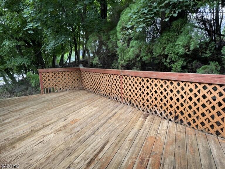 Property listing MLS 4046240 photo 15