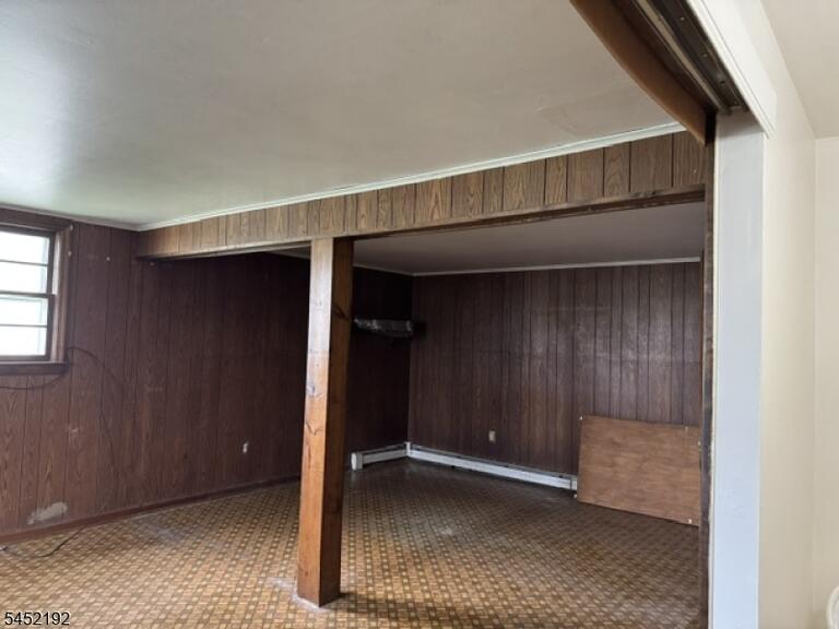 Property listing MLS 4046240 photo 9