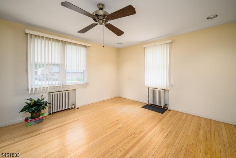 Property listing MLS 4046338 photo 11