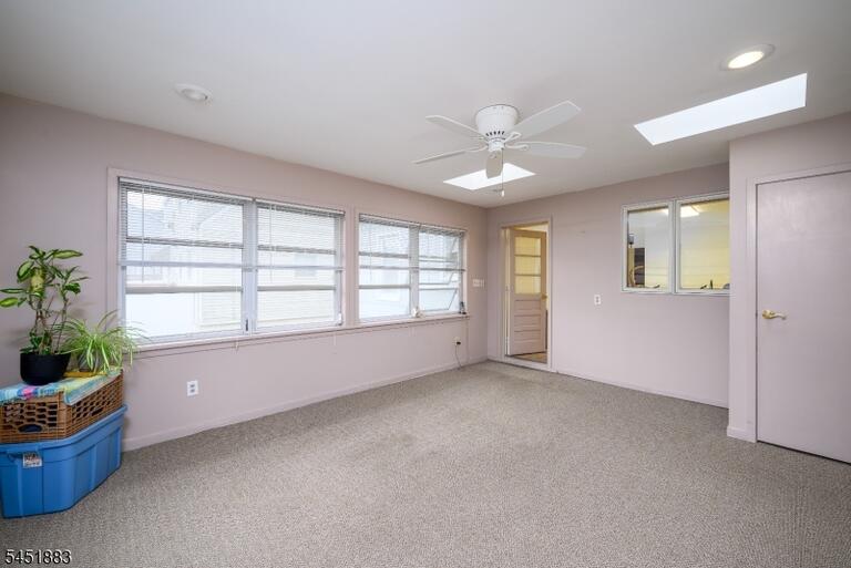 Property listing MLS 4046338 photo 22