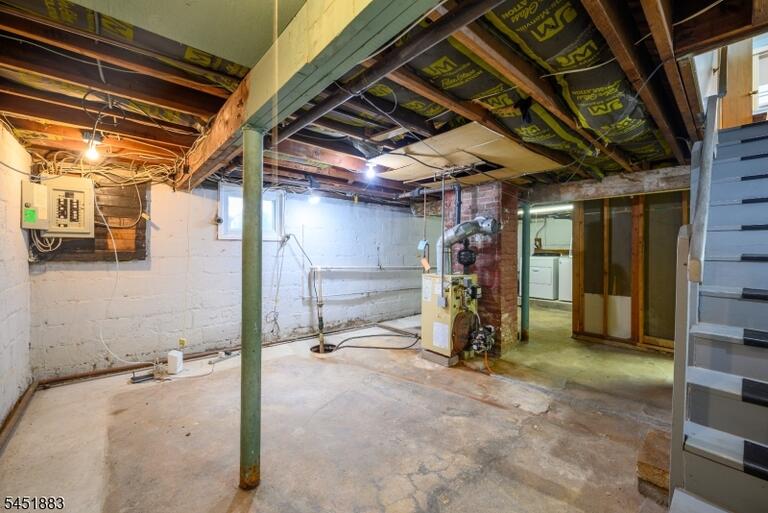 Property listing MLS 4046338 photo 32