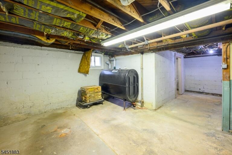 Property listing MLS 4046338 photo 36