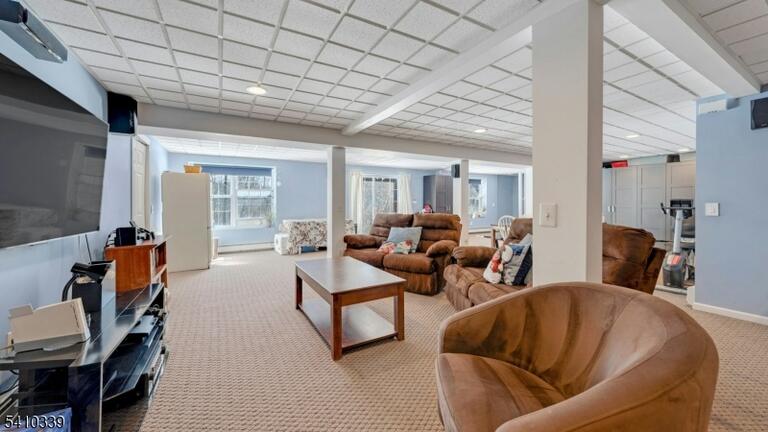 Property listing MLS 4046343 photo 28