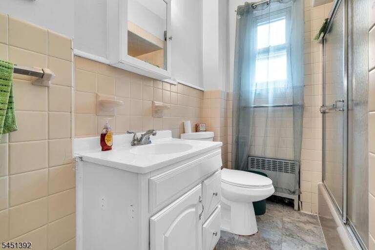 Property listing MLS 4046370 photo 18