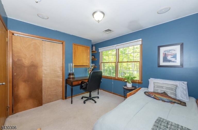 Property listing MLS 4046387 photo 12